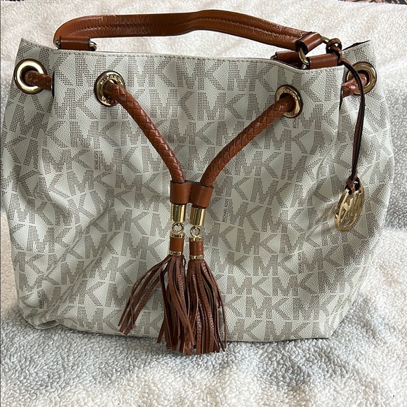 Michael Kors Jet Set Gathered Logo MK Pattern Drawstring Large Shoulder Bag PVC - Picture 1 of 7